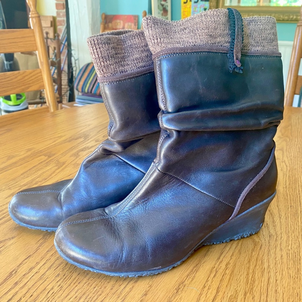 Merrell Lily Expresso Brown Slouchy Mid Calf Wedge Boots Size 9.5 -EUC!